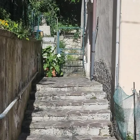 La Casa Del Pe' *